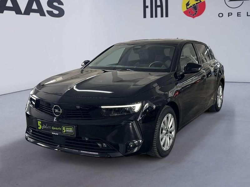 Gebraucht Opel Astra Enjoy 131 PS (96 kW) 2023 Schwarz, (metallic) Limousine