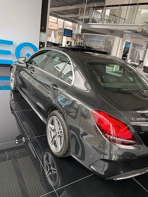 Gebraucht Mercedes C300e 306 PS (225 kW) 2020 Grau Limousine