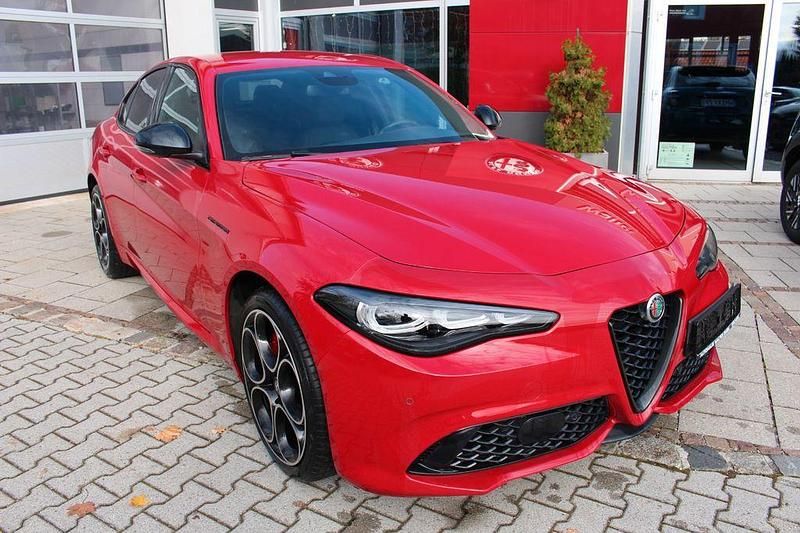 Colore esterno (rosso alfa, un Gebraucht 2023 Alfa Romeo Giulia Competizione Limousine | 35.900 € (Guter Preis) - Bild 1/4