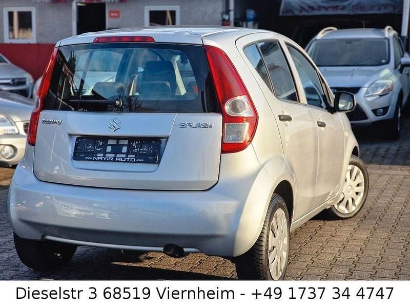 Gebraucht Suzuki Splash 65 PS (47 kW) 2009 Grau Kleinwagen