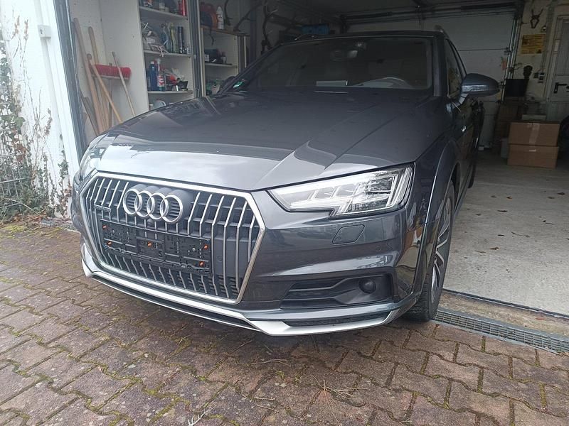 Gebraucht Audi A4 Allroad Comfort 272 PS (200 kW) 2017 Grau Kombi