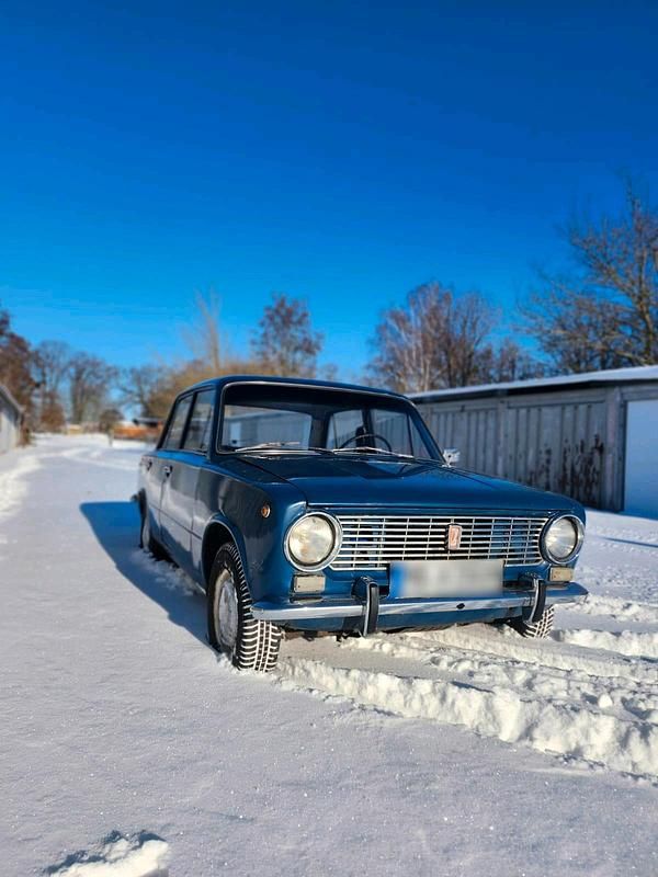 Gebraucht Lada 2101 60 PS (44 kW) 1971 Blau Limousine