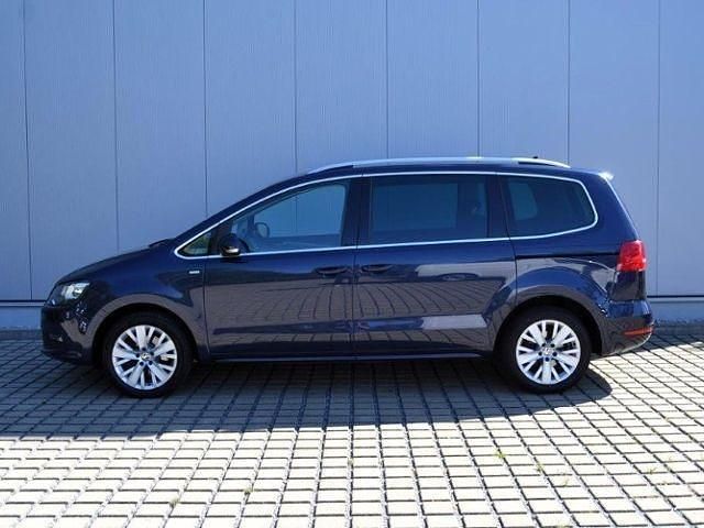 Gebraucht VW Sharan Life 140 PS (102 kW) 2013 Blau Van / Kleinbus