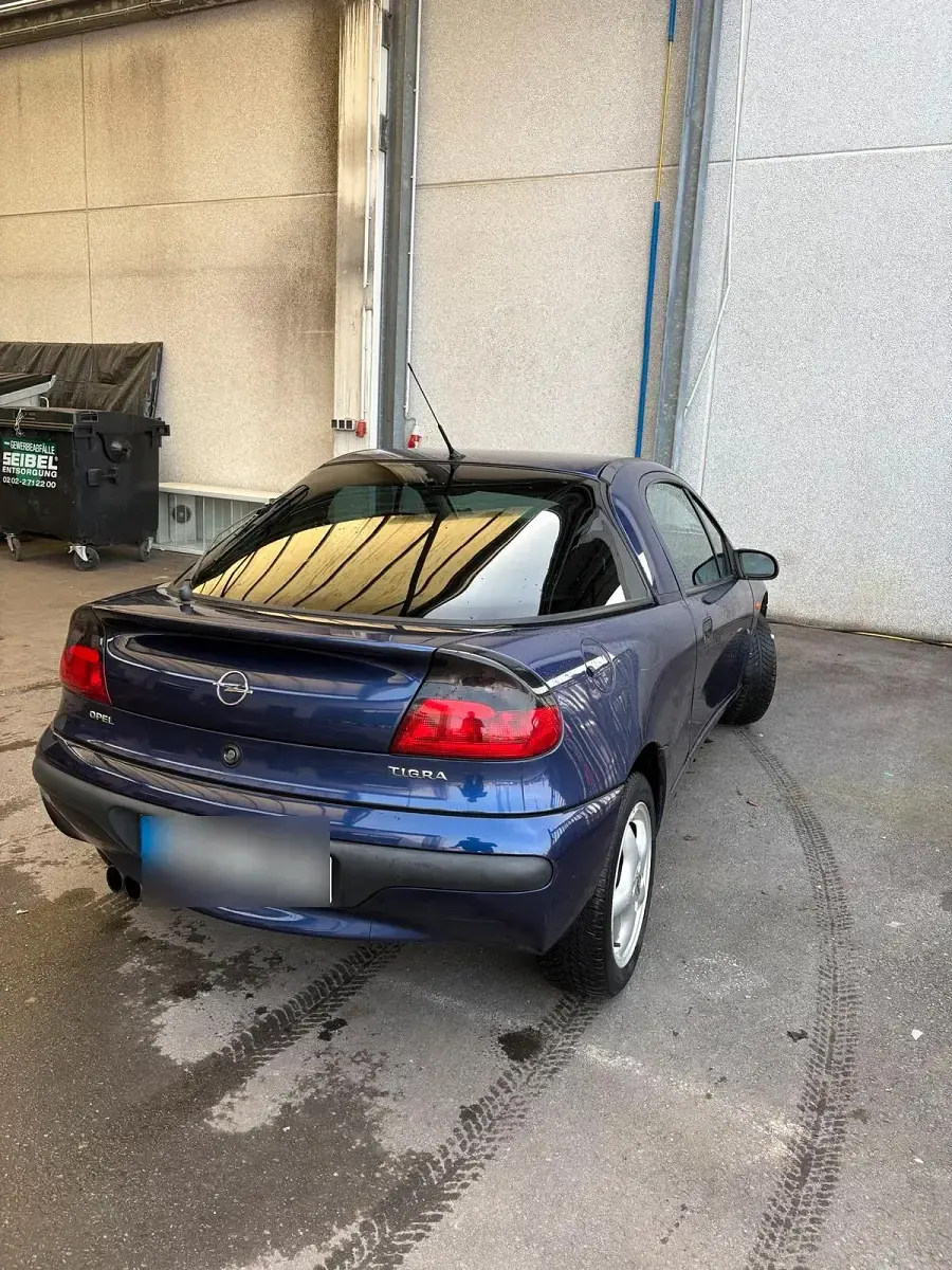 Gebraucht Opel Tigra 90 PS (66 kW) 1995 Blau Coupé