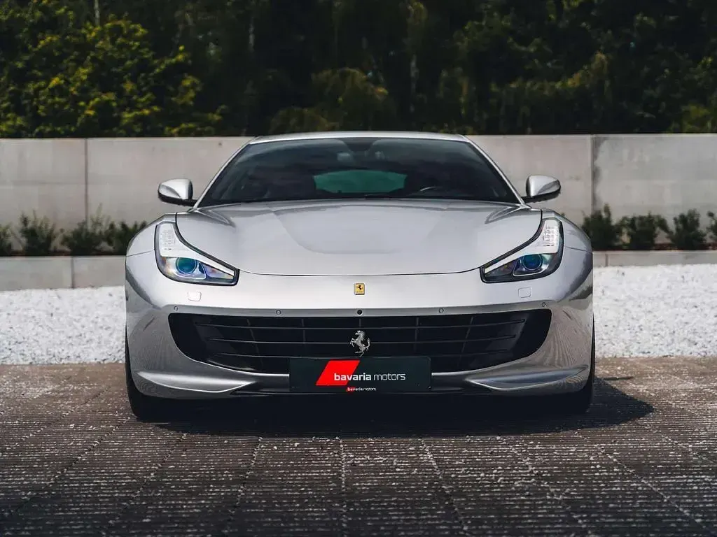Gebraucht Ferrari GTC4Lusso 610 PS (448 kW) 2017 Grau Kombi