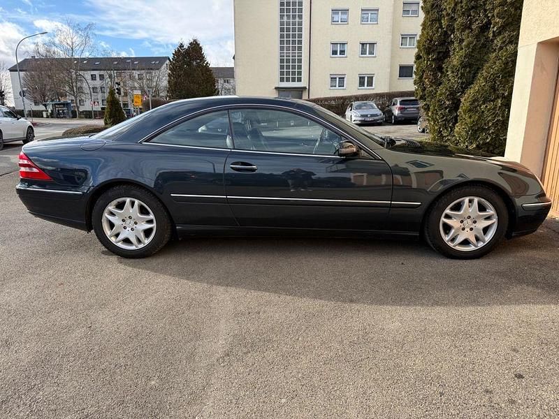 Blau Gebraucht 2001 Mercedes CL500 Coupé | 17.990 € - Bild 1/4