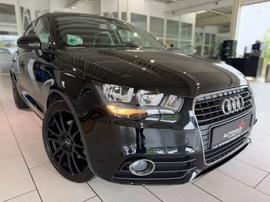Gebraucht Audi A1 Sportback Ambition 122 PS (89 kW) 2012 Schwarz Kleinwagen