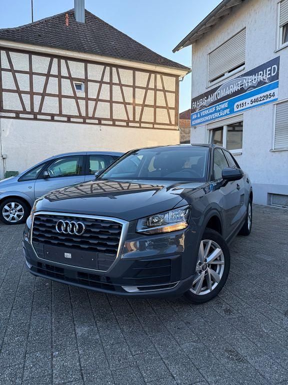 Gebraucht Audi Q2 150 PS (110 kW) 2019 Grau SUV