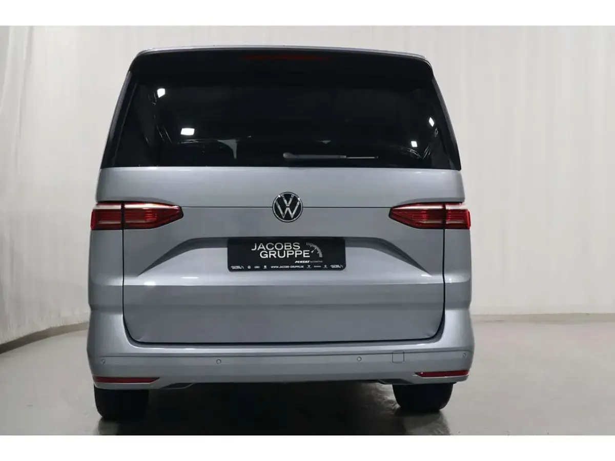 Nowe VW T7 Goal 150 KM (110 kW) 2026 Srebrny Van