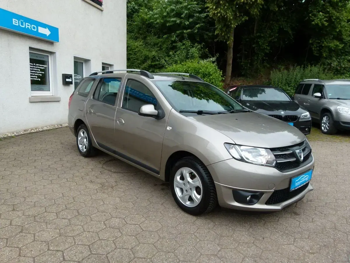 Gebraucht Dacia Logan MCV Lauréate 90 PS (66 kW) 2014 Braun Kombi