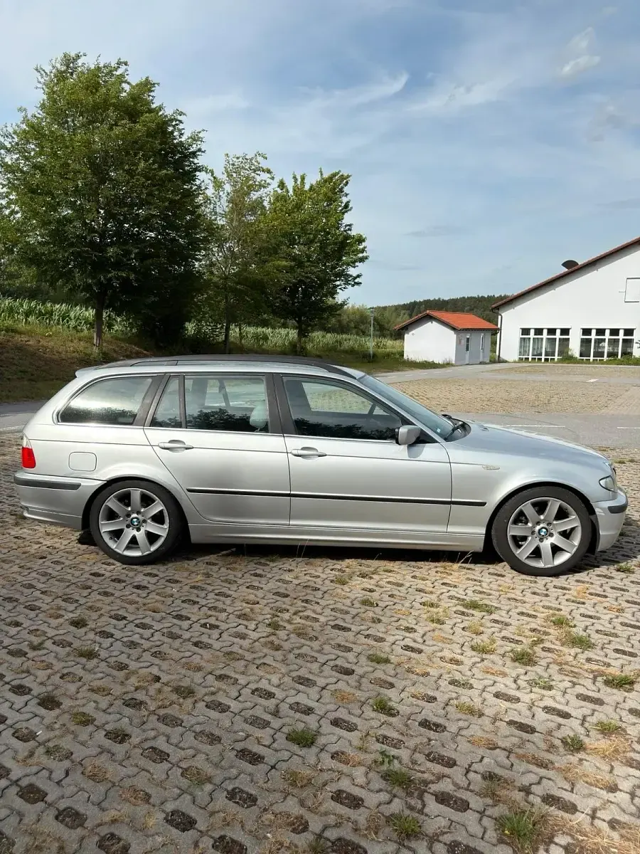 Gebraucht BMW 320 170 PS (125 kW) 2001 Silber Kombi