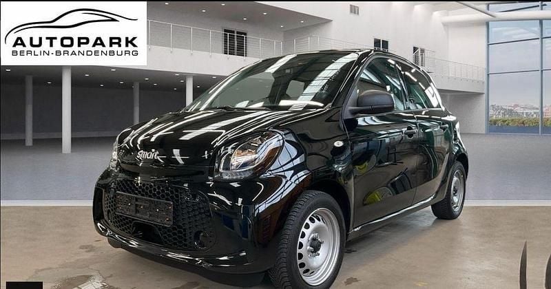 Schwarz Gebraucht 2022 Smart ForFour Electric Drive Limousine | 8.990 € (Guter Preis) - Bild 1/4