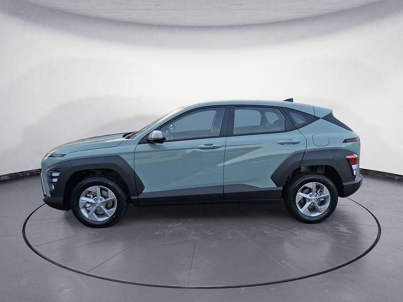 Neu Hyundai Kona Select 116 PS (85 kW) 2026 Grün SUV