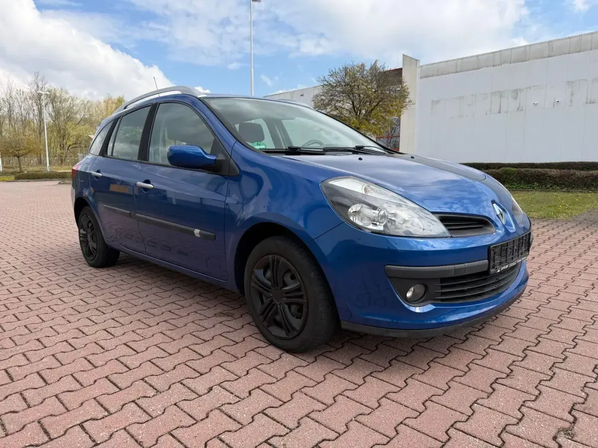 Gebraucht Renault Clio GrandTour Dynamique 111 PS (81 kW) 2008 Blau Kombi