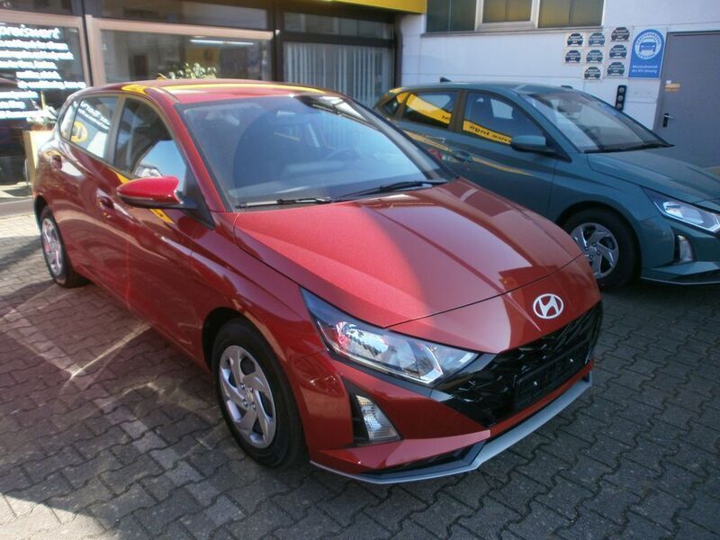 Rot Neu 2025 Hyundai i20 Comfort Limousine | 21.400 € (Guter Preis) - Bild 1/4