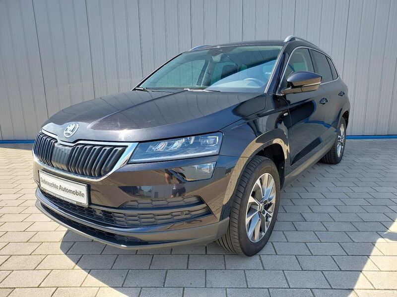 Schwarz Gebraucht 2022 Skoda Karoq SUV | 21.990 € (Superpreis) - Bild 1/4