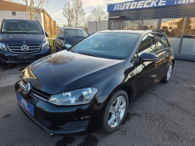 Schwarz Gebraucht 2013 VW Golf Comfortline Limousine | 8.299 € (Teuer) - Bild 1/4