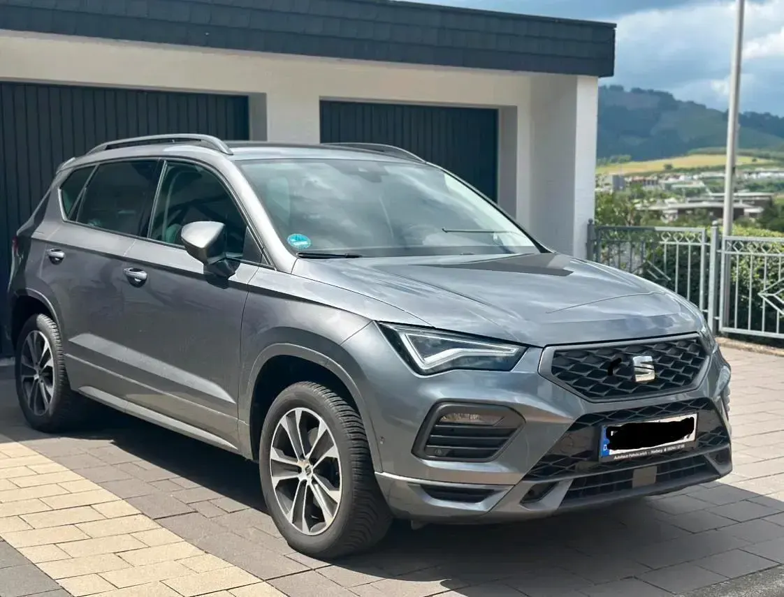 Gebraucht Seat Ateca FR 150 PS (110 kW) 2022 Grau SUV