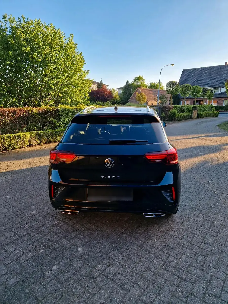 Gebraucht VW T-Roc R-line 150 PS (110 kW) 2023 Schwarz SUV