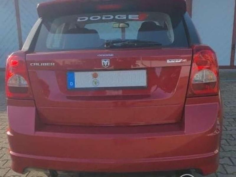 Gebraucht Dodge Caliber 295 PS (216 kW) 2008 Rot Kleinwagen
