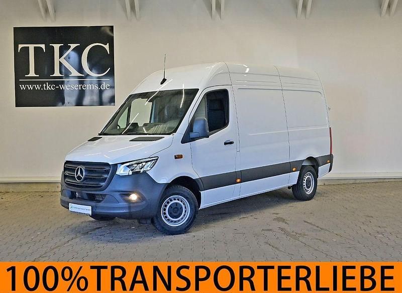 Gebraucht Mercedes Sprinter 170 PS (125 kW) 2024 9147 arktikweiss Van