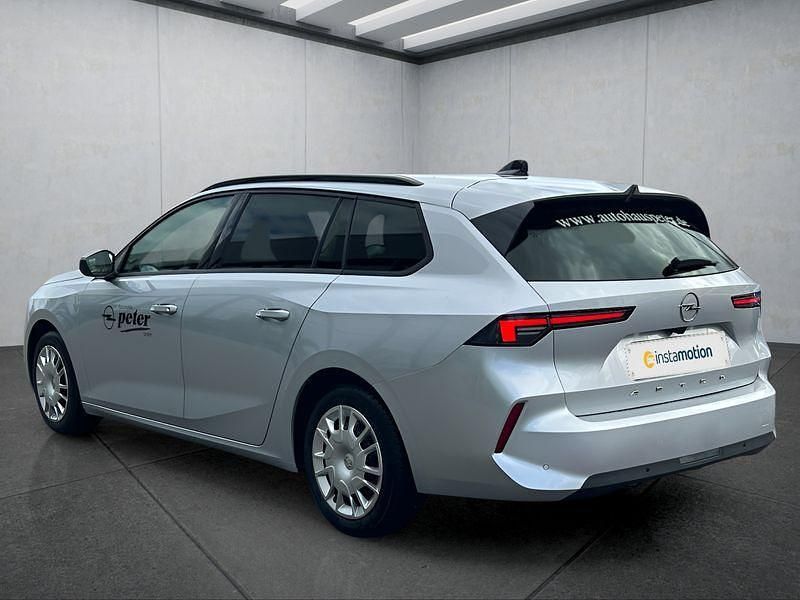 Gebraucht Opel Astra 131 PS (96 kW) 2024 Silber Kleinwagen
