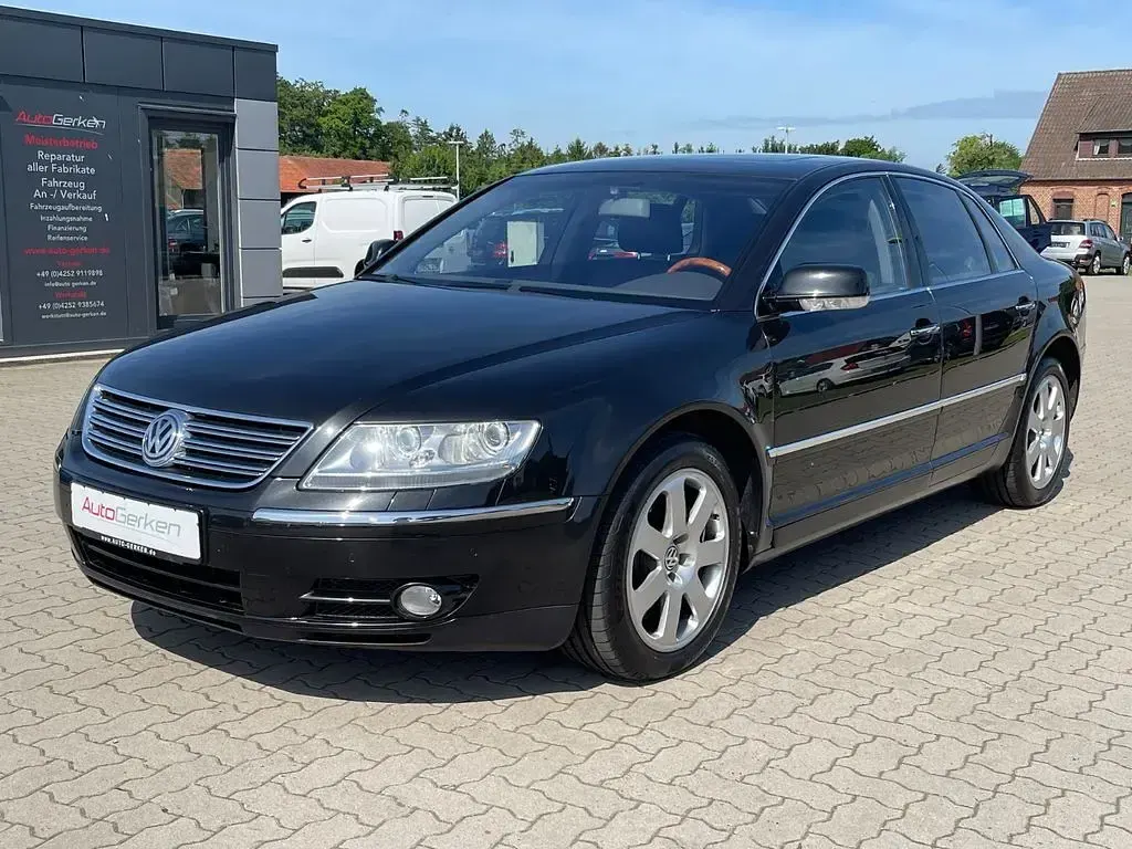 Gebraucht VW Phaeton 335 PS (246 kW) 2004 Tarantellaschwarz metallic Limousine