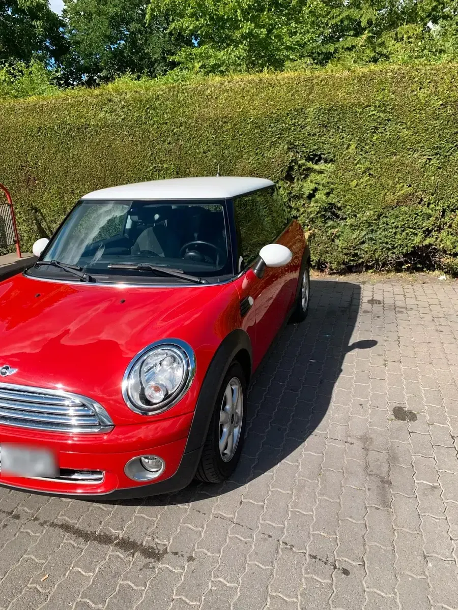 Gebraucht Mini Cooper 122 PS (89 kW) 2010 Rot Kleinwagen