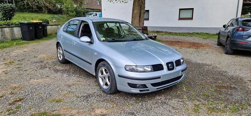 Gebraucht Seat Leon 110 PS (80 kW) 2005 Silber Kleinwagen