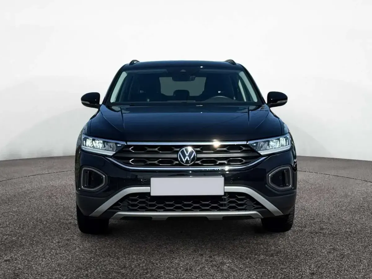 Gebraucht VW T-Roc Life 150 PS (110 kW) 2025 Grenadillschwarz SUV