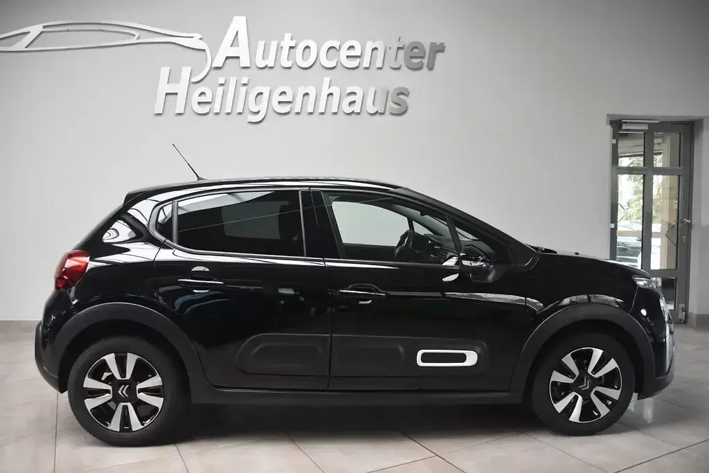 Gebraucht Citroën C3 110 PS (80 kW) 2024 Schwarz Limousine