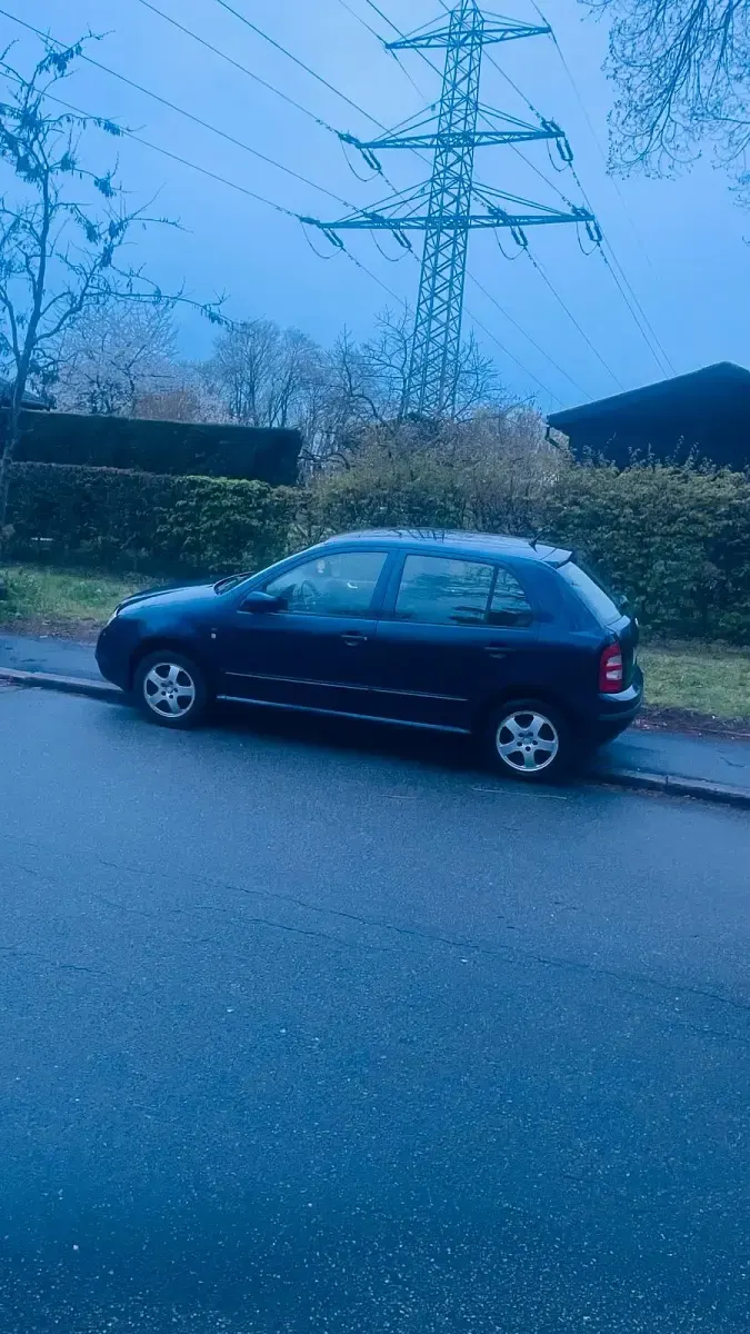 Gebraucht Skoda Fabia 2003 Blau Limousine