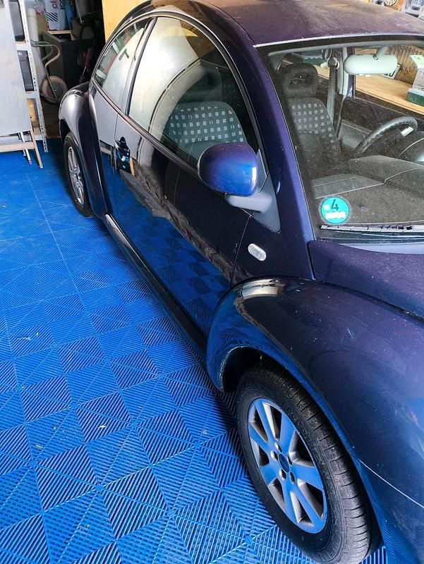 Usata VW Beetle 150 CV (110 kW) 2000 Blu Utilitaria