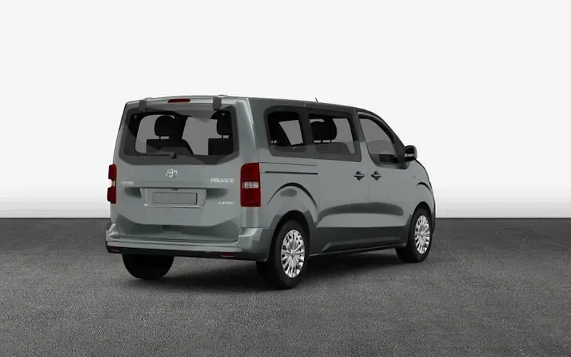 Gebraucht Toyota Proace Verso Team 177 PS (130 kW) 2025 Grau Kombi