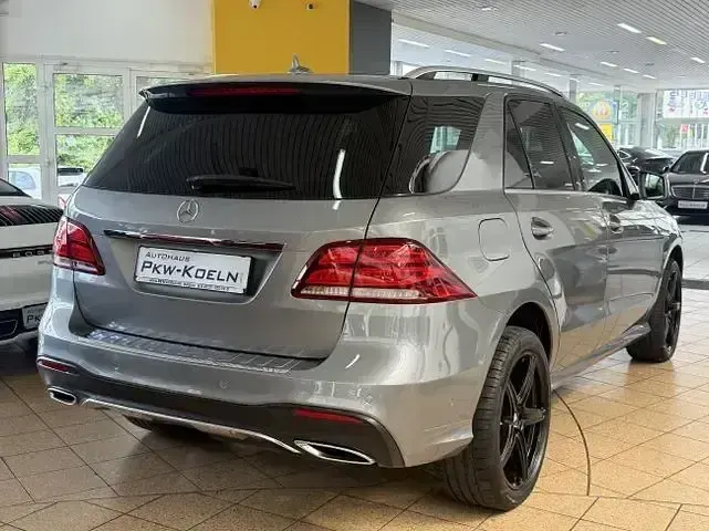 Gebraucht Mercedes GLE350 AMG line 258 PS (189 kW) 2015 Silber SUV