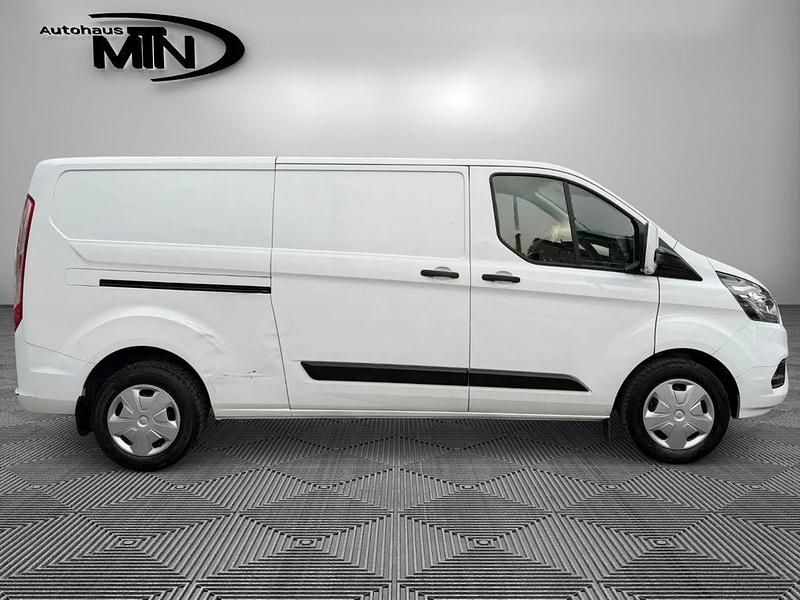 Gebraucht Ford Transit Custom 131 PS (96 kW) 2019 Weiß Limousine
