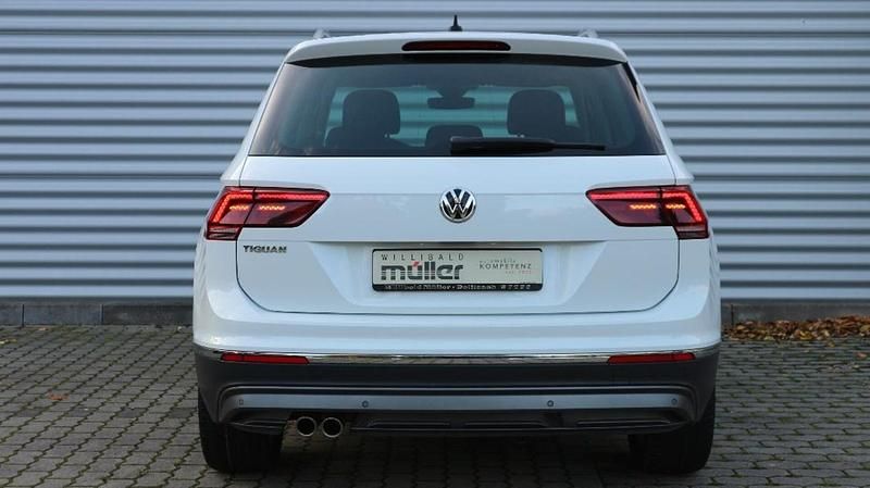 Gebraucht VW Tiguan Highline 150 PS (110 kW) 2019 Pure withe SUV