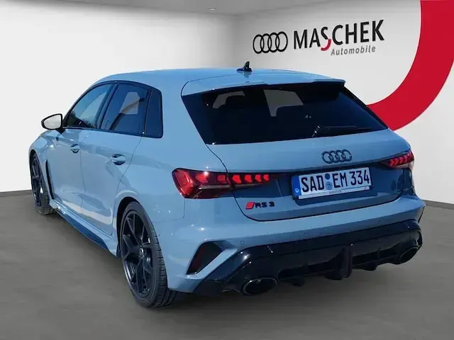 Gebraucht Audi RS3 Sportback Ambiente 400 PS (294 kW) 2026 Kemoragrau metallic Kleinwagen