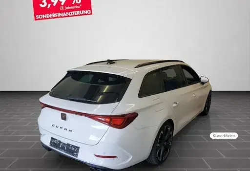 Gebraucht Cupra Leon VZ 300 PS (220 kW) 2024 Weiß Kombi