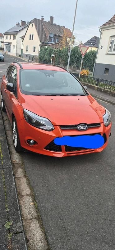 Second-hand Ford Focus 150 CP (110 kW) 2011 Portocaliu Break