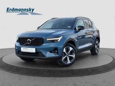 Fjord blue (blau) Gebraucht 2025 Volvo XC40 Ultra SUV | 38.440 € (Etwas zu teuer) - Bild 1/4