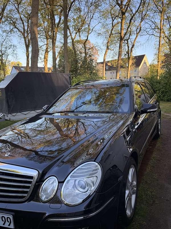 Gebraucht Mercedes E320 Avantgarde 224 PS (164 kW) 2007 Kombi