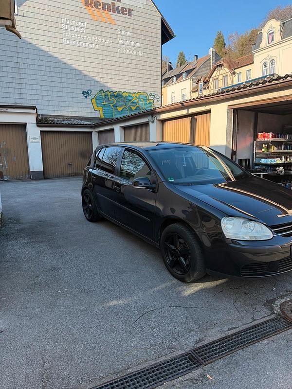 Gebraucht VW Golf 105 PS (77 kW) 2005 Schwarz Coupé