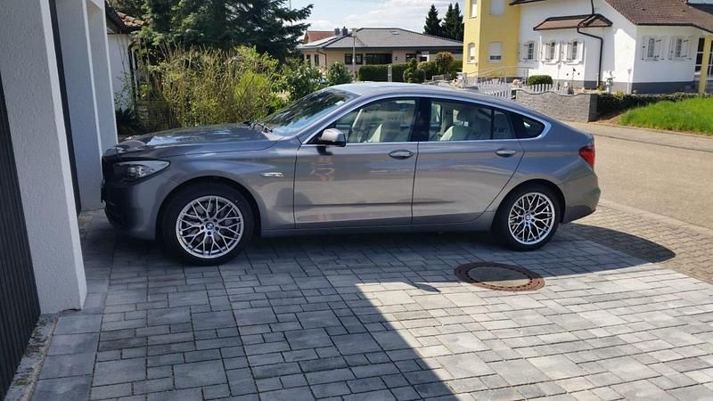 Silber Gebraucht 2013 BMW 535 Gran Turismo Limousine | 15.000 € - Bild 1/1