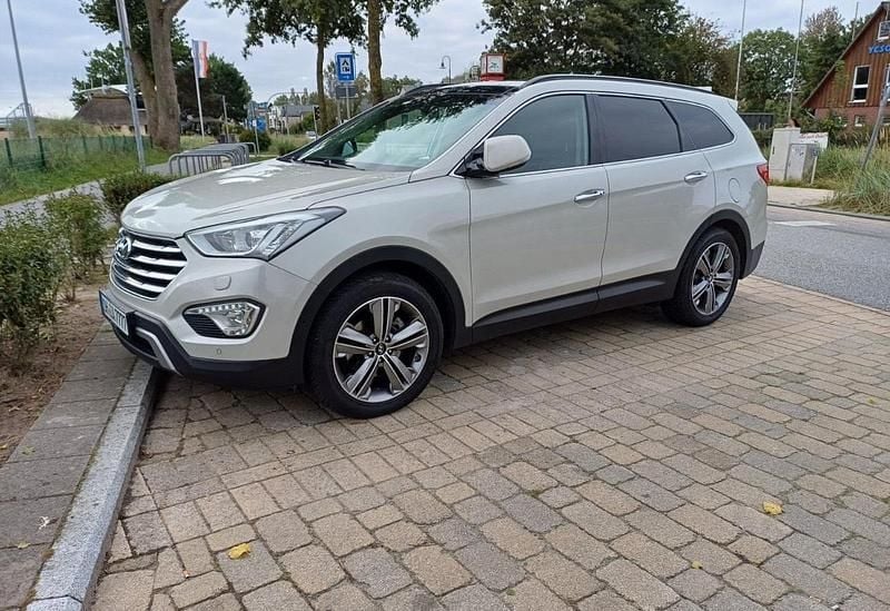 Gebraucht 2015 Hyundai Grand Santa Fe SUV | 15.800 € (Guter Preis) - Bild 1/4