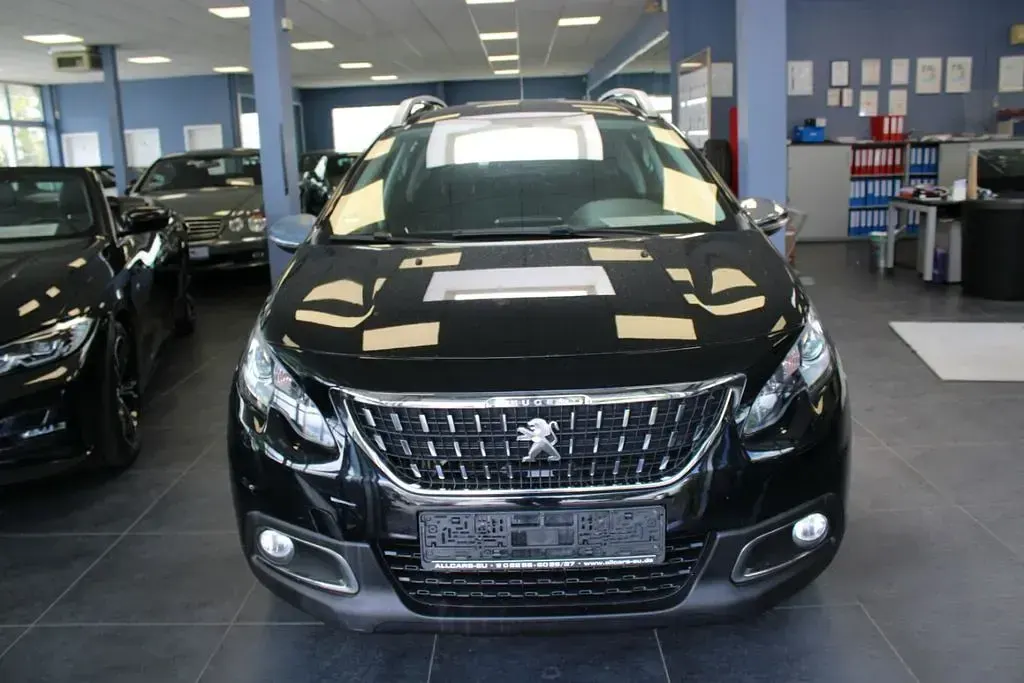 Gebraucht Peugeot 2008 Style 102 PS (75 kW) 2018 Schwarz SUV