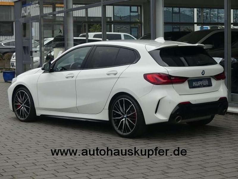 Gebraucht BMW 135 306 PS (225 kW) 2022 Alpinweiss iii Kleinwagen
