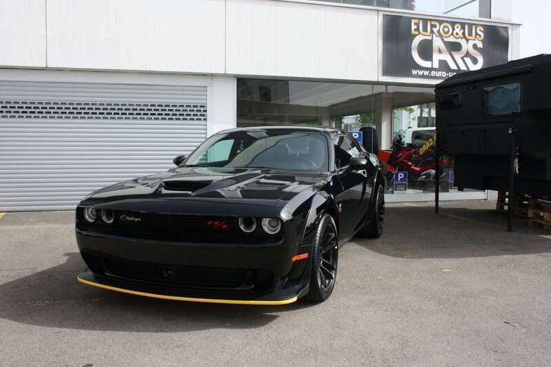 Px8 schwarz Gebraucht 2024 Dodge Challenger Coupé | 66.990 € - Bild 1/4