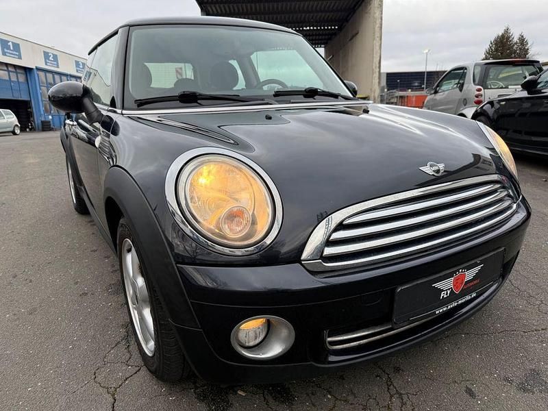 Gebraucht Mini ONE 95 PS (69 kW) 2008 Schwarz Kleinwagen