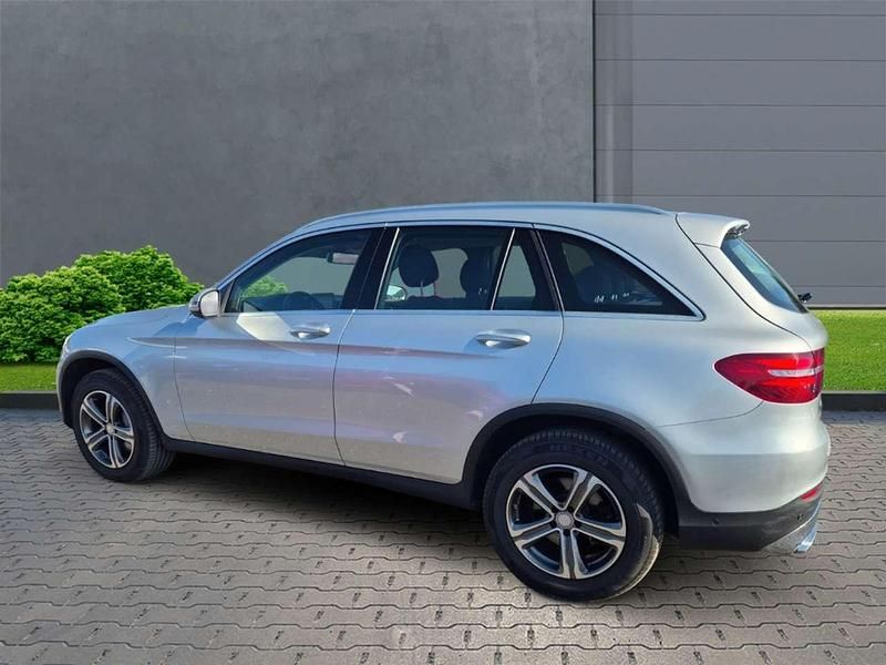 Gebraucht Mercedes GLC250 204 PS (150 kW) 2016 Silber SUV
